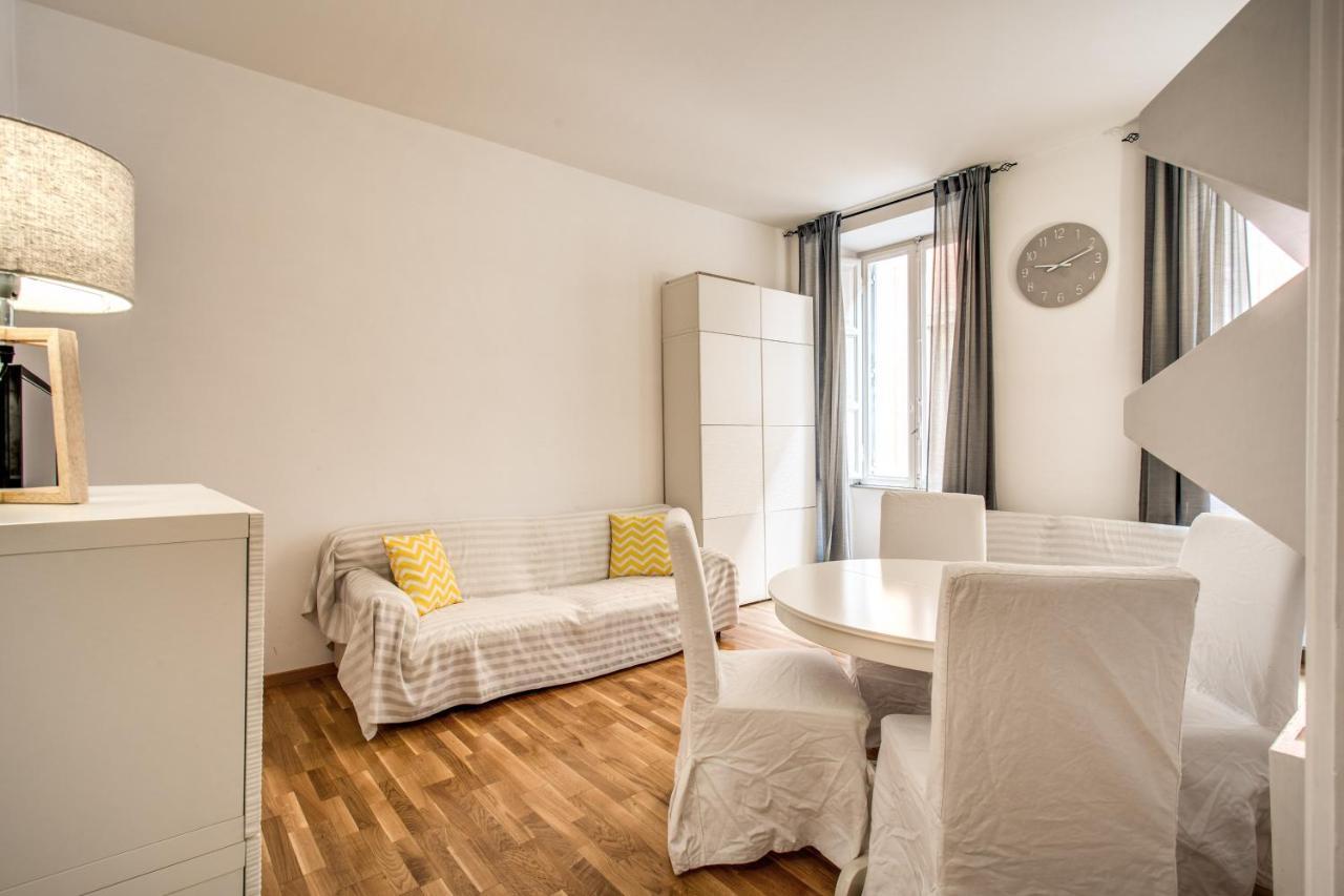 Family Room In Via Del Corso Central Roma Exterior foto